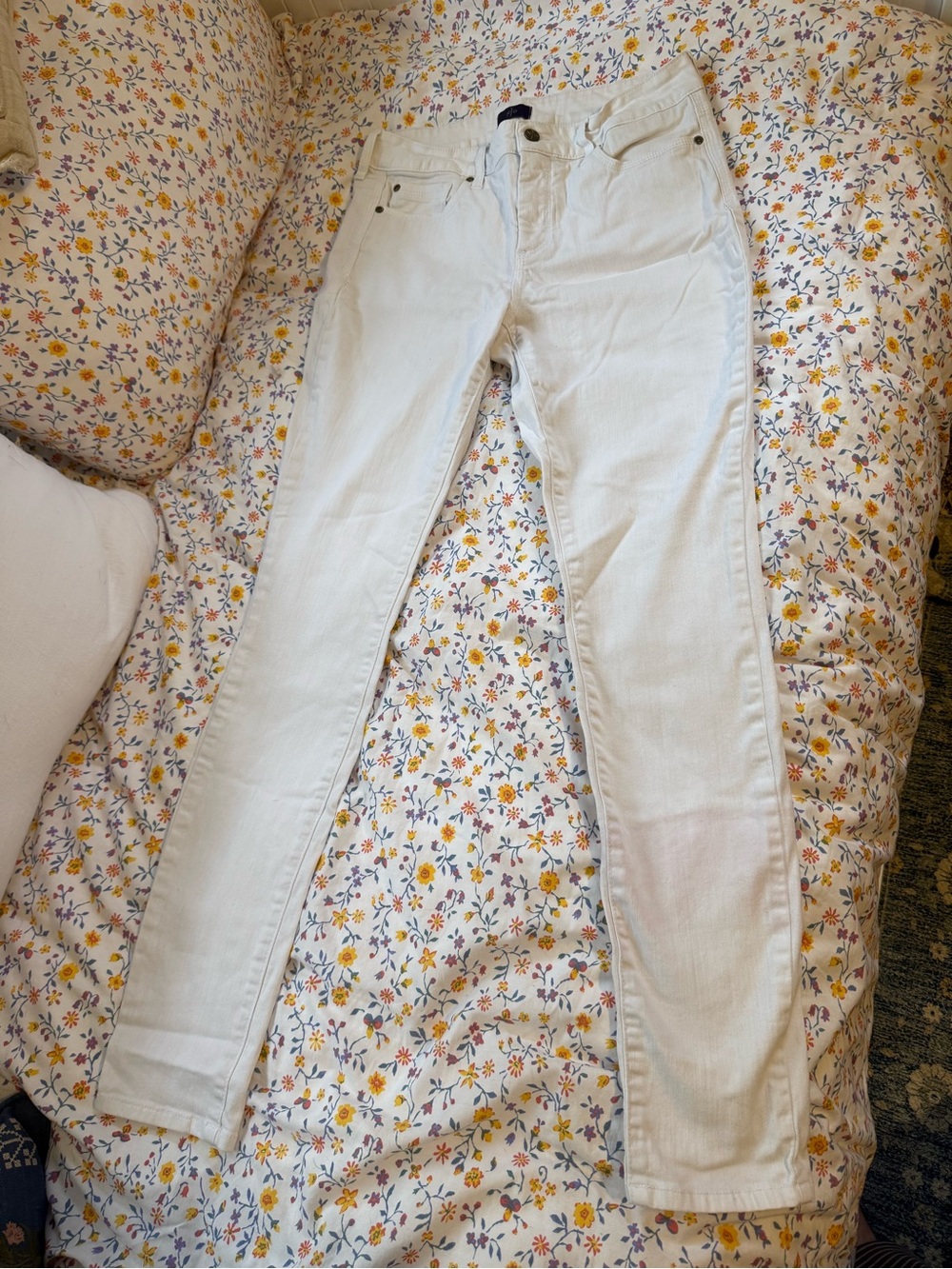 Women’s Skinny Jeans - Classic Look